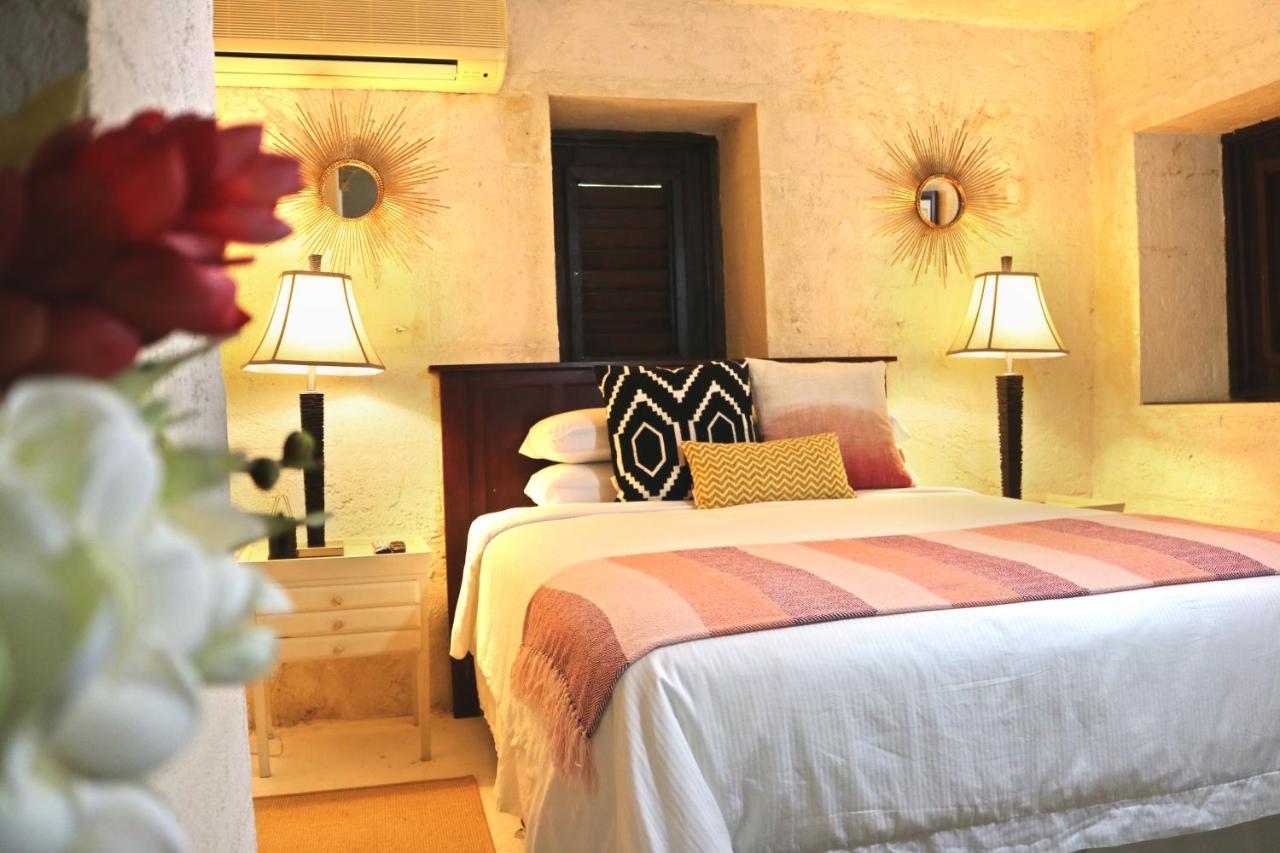 Sweetfield Manor Otel Bridgetown Dış mekan fotoğraf
